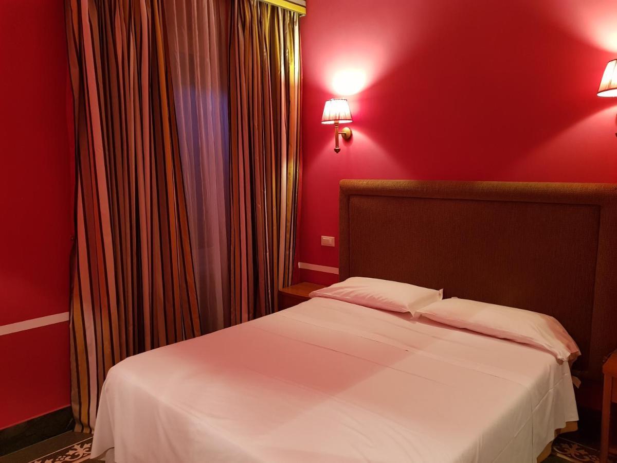 Kennedy 3* Roma
