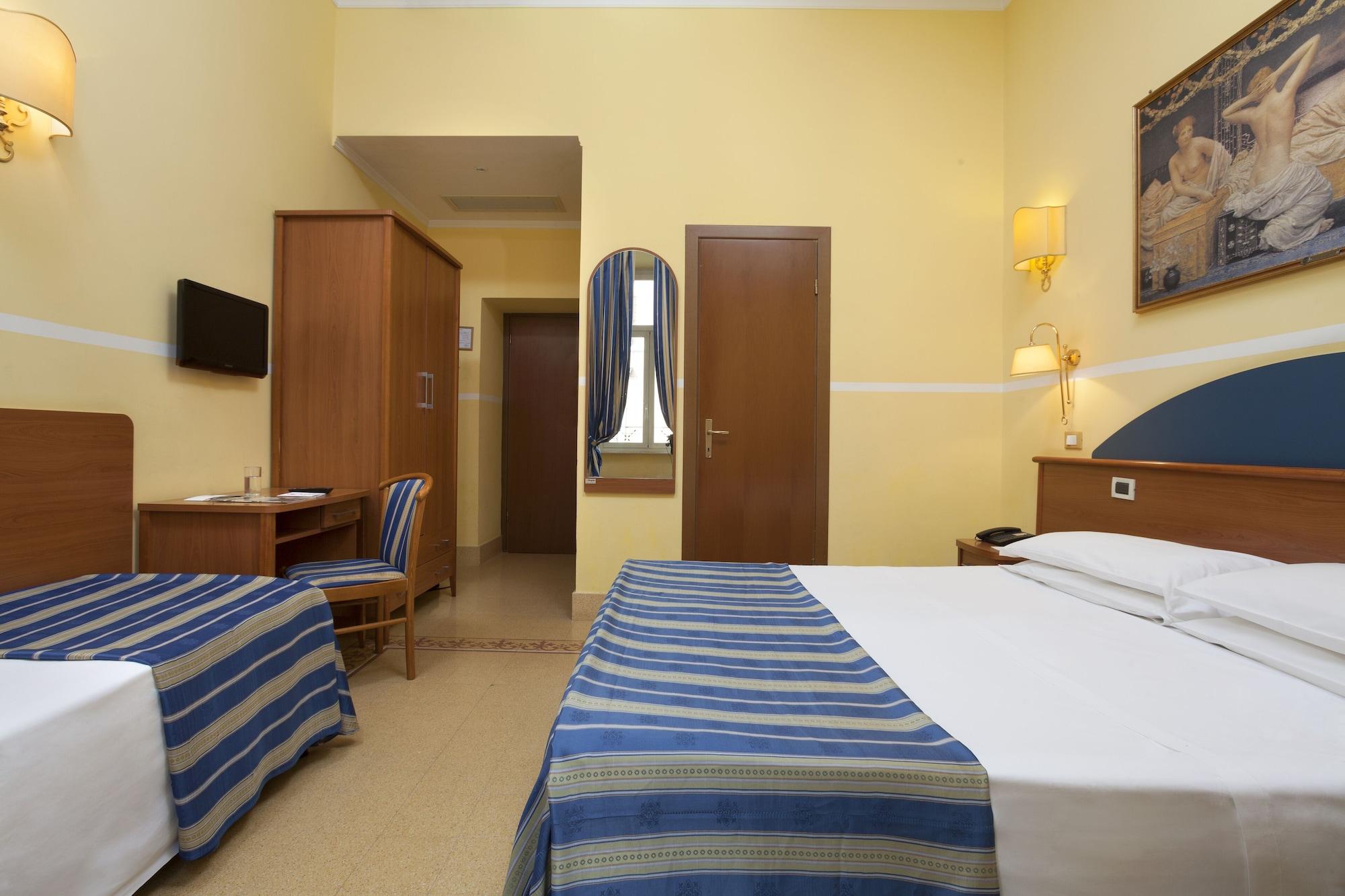 Hotel Kennedy 3*