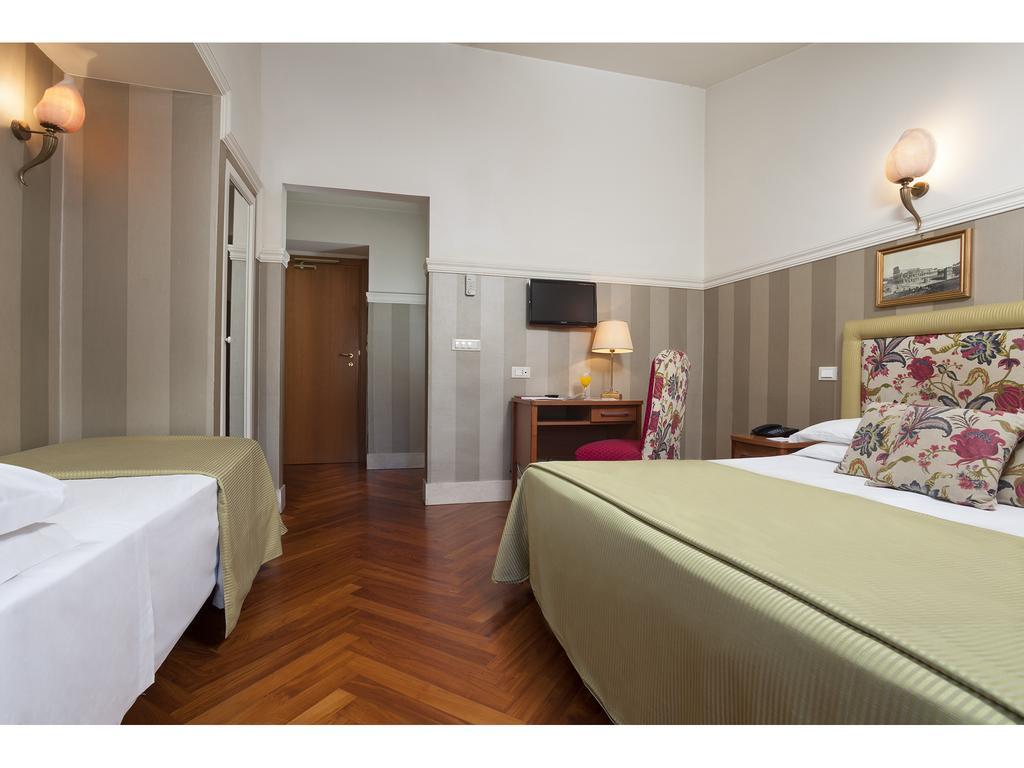 Hotel Kennedy
