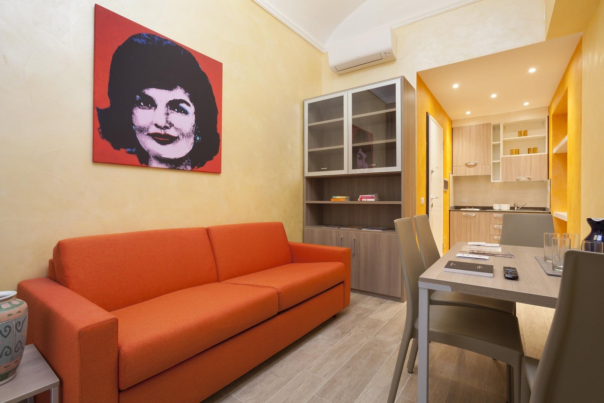 Kennedy Hotel 3*